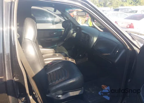 2000 Ford F-150 Lariat/Xl/Xlt z USA, uszkodzony, nr VIN 2FTRX07L3YCB12198